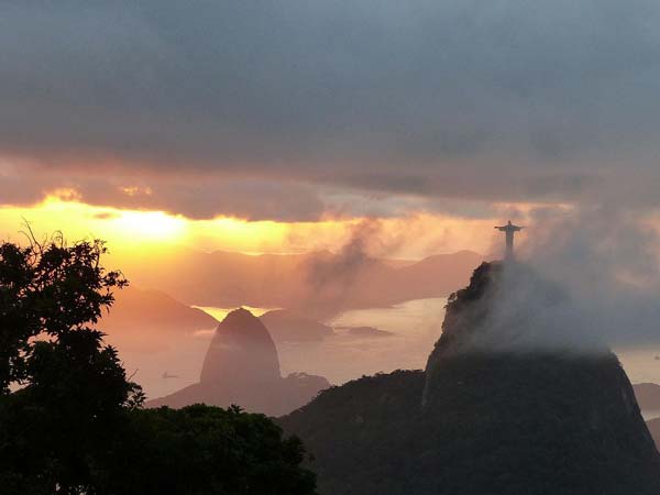 Previsão do Tempo no Rio de Janeiro hoje, 05/09: chuva com