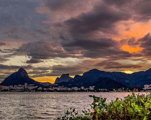 Centro de Operações Rio - ⛅O CÉU CONTINUARÁ PARCIALMENTE NUBLADO E SEM  PREVISÃO DE CHUVA ENTRE SEXTA E SÁBADO O Alerta Rio informa que, entre o  final desta quinta-feira (04/11)a nebulosidade estará