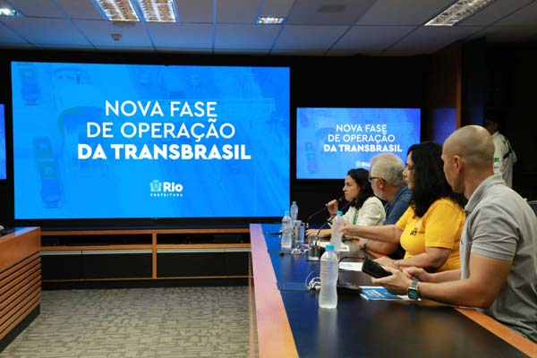 Prefeitura do Rio amplia horário de operação do BRT Transbrasil