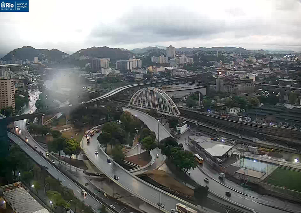 Chuva e queda de temperatura na cidade do Rio nesta sexta (04/10) | Tempo melhora no domingo (06/10)