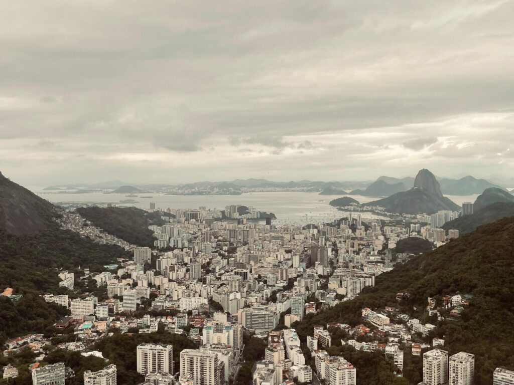 Domingo (7/9) de tempo instável e chuva fraca no município do Rio | Confira a previsão