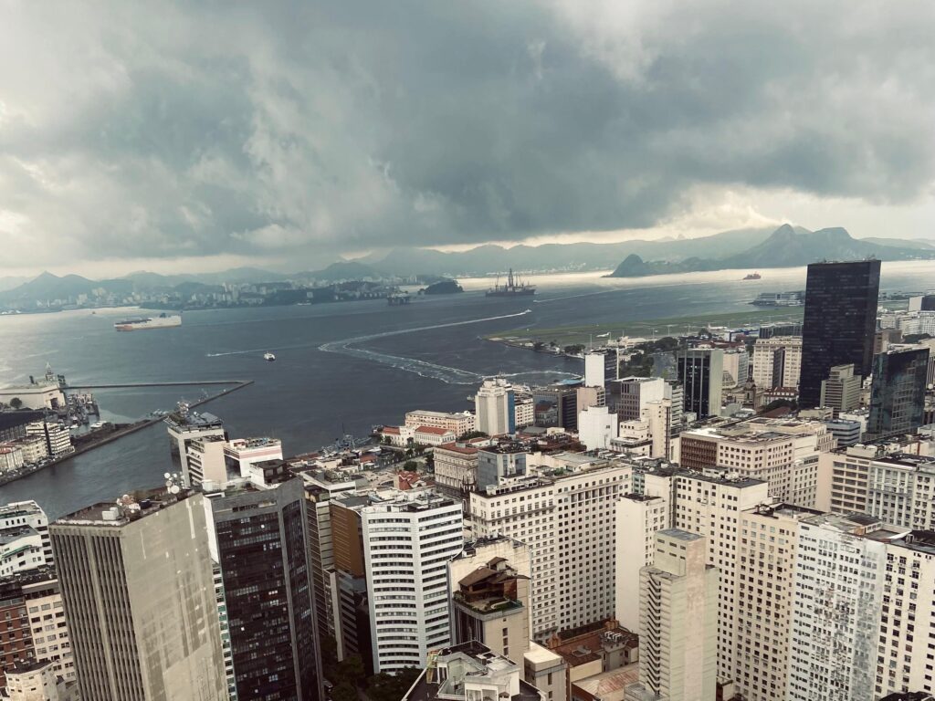 Previsão do Tempo: Céu encoberto e chuva fraca a moderada nesta terça-feira (23/9) | Veja os detalhes